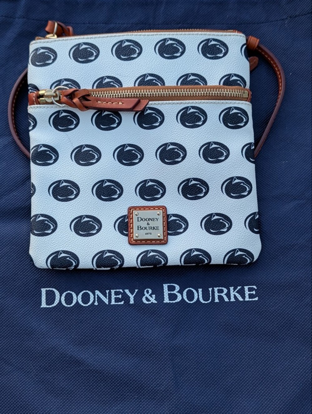 Dooney & Bourke Penn State Crossbody Bag In Pebbled Leather - Picture 14 of 16